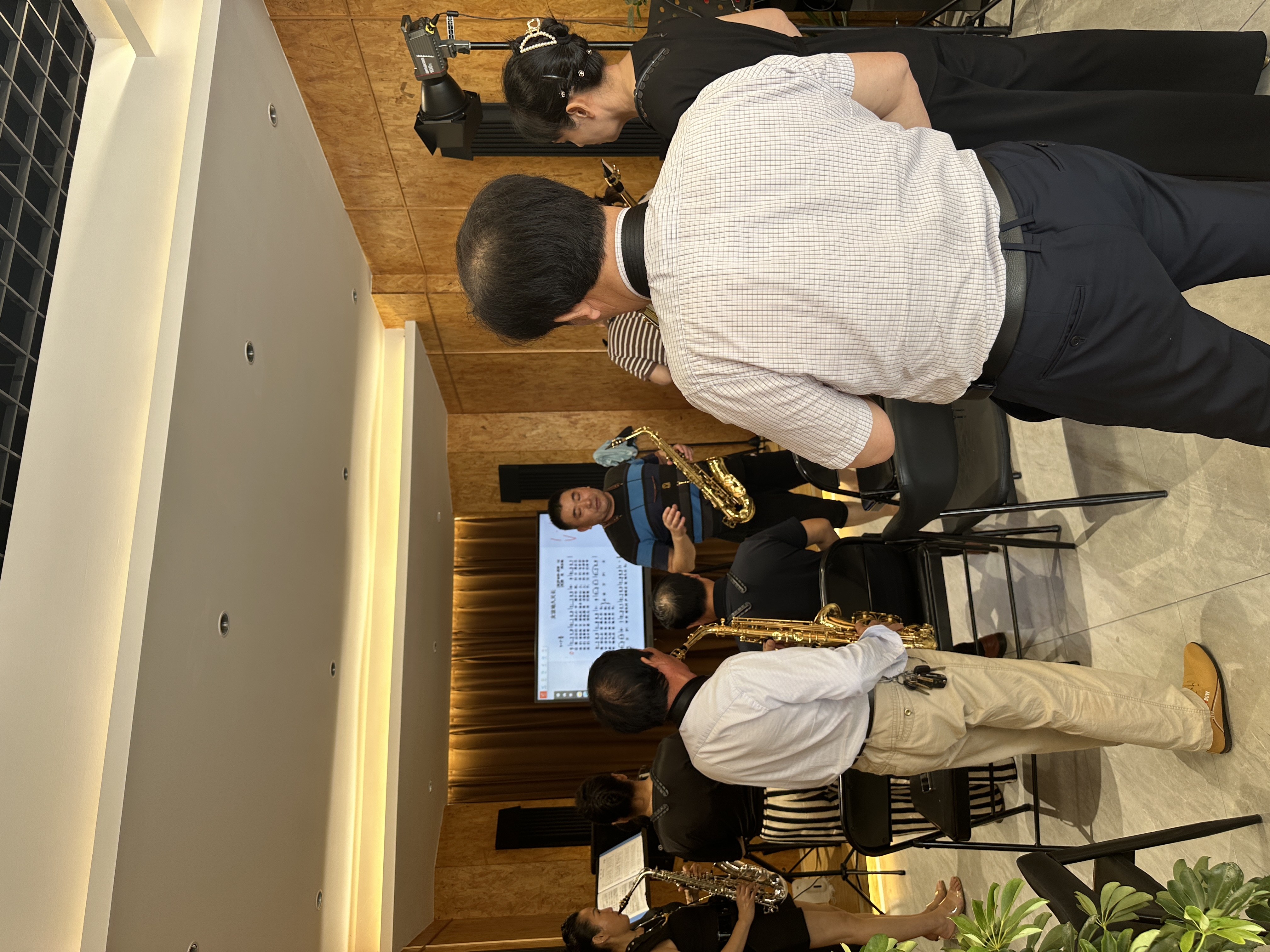 快乐音乐养老：劳伦携手浏阳市老年大学共建&ldquo;萨克斯公益音乐教室&rdquo;  